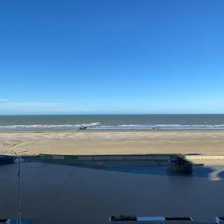 Casino Ab0403 With Beautiful Sea Views * Nieuwpoort