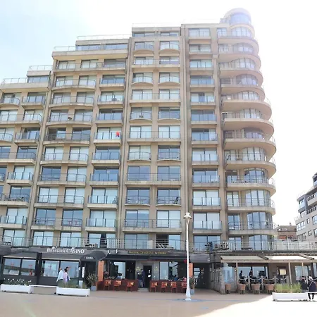 Casino Ab0403 With Beautiful Sea Views Nieuwpoort