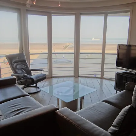 Casino Ab0403 With Beautiful Sea Views * Nieuwpoort